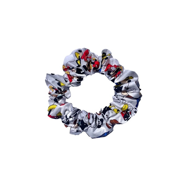 Mikay Large Scrunchie - Picture 3 of 3